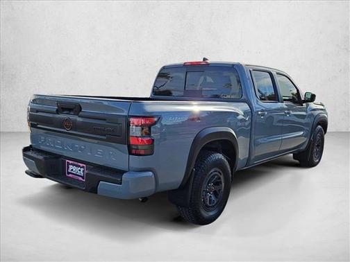 2025 Nissan Frontier PRO-4X