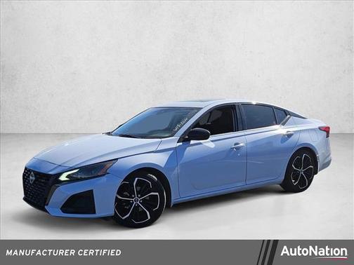 2023 Nissan Altima SR FWD