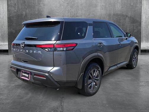 2025 Nissan Pathfinder S FWD