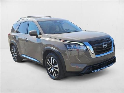 2023 Nissan Pathfinder Platinum 4WD