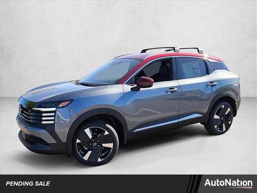 Gun Metallic/Scarlet Ember Tintcoat 2026 Nissan Kicks SR