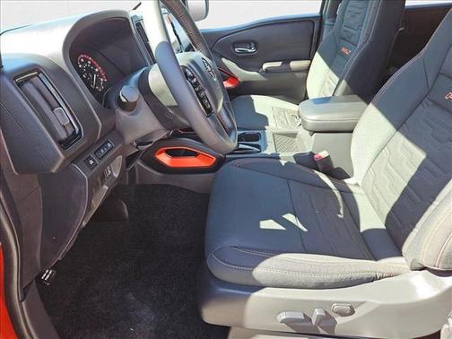 2025 Nissan Frontier PRO-X