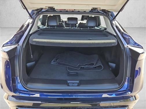 Deep Ocean Blue Pearl/Black Diamond Pearl 2024 Nissan ARIYA ENGAGE