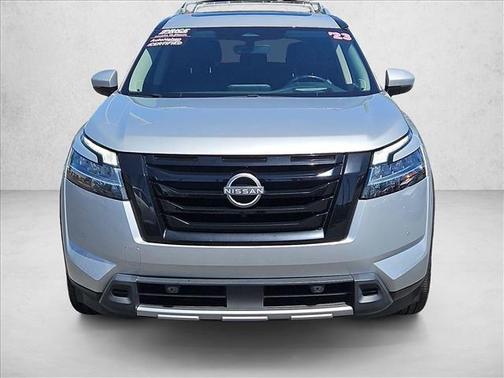 Brilliant Silver Metallic 2023 Nissan Pathfinder Platinum FWD