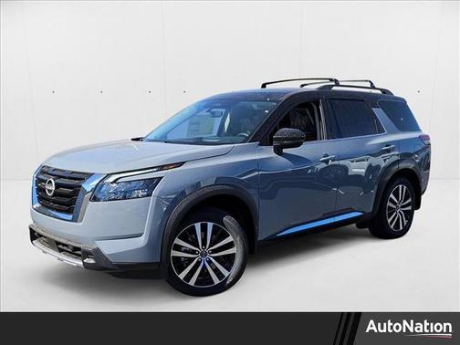 2025 Nissan Pathfinder Platinum FWD