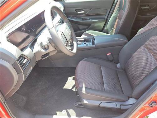 Energetic Ember/Super Black 2026 Nissan Sentra SR