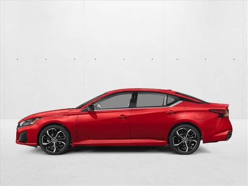2025 Nissan Altima SR FWD