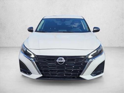 Glacier White 2025 Nissan Altima S FWD