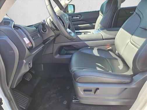 2026 Nissan Armada SV