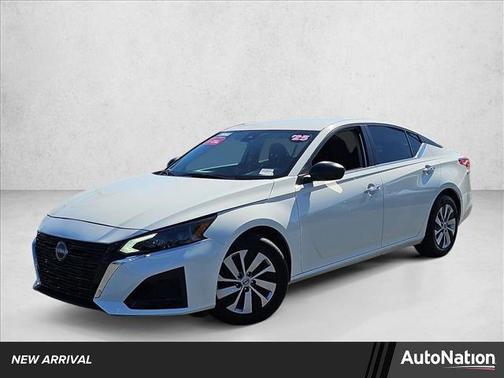 2025 Nissan Altima S FWD