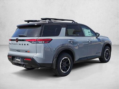 Boulder Gray Pearl/Super Black 2026 Nissan Pathfinder Rock Creek