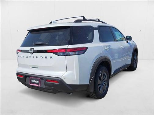 2025 Nissan Pathfinder SV FWD