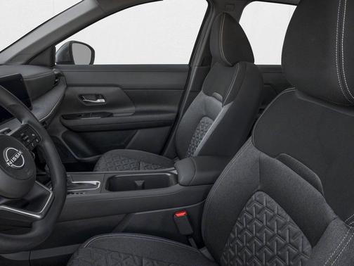 Gun Metallic/Scarlet Ember Tintcoat 2026 Nissan Kicks SV