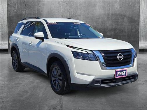 2024 Nissan Pathfinder SV FWD