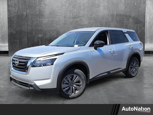 2025 Nissan Pathfinder S FWD
