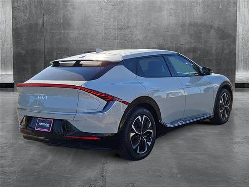 2022 Kia EV6 Wind