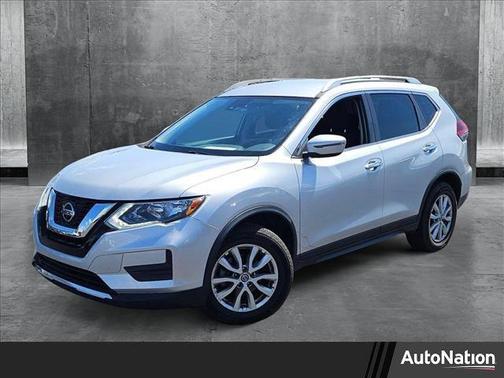 2020 Nissan Rogue SV