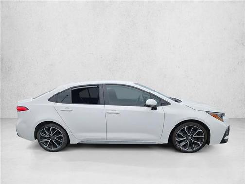 White [White] 2022 Toyota Corolla SE
