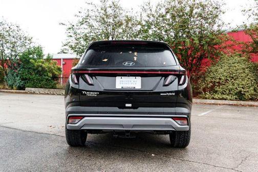 Ash Black 2026 Hyundai TUCSON Hybrid Limited