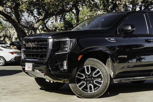 2021 GMC Yukon 4WD AT4