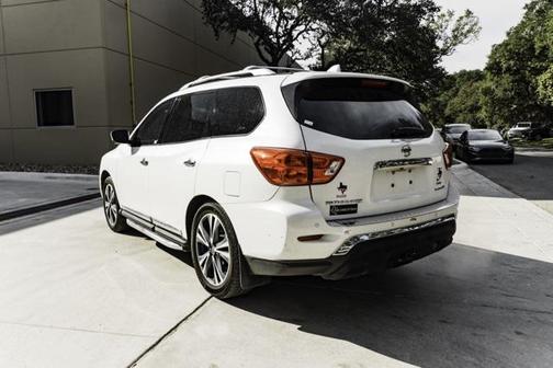 2019 Nissan Pathfinder Platinum