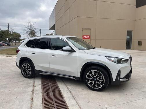 2023 BMW X1 xDrive28i