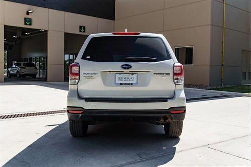2017 Subaru Forester 2.5i