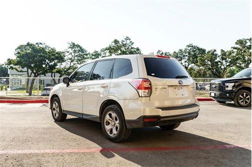 2017 Subaru Forester 2.5i