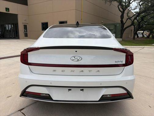 Hyper White 2021 Hyundai SONATA Limited 2.0T
