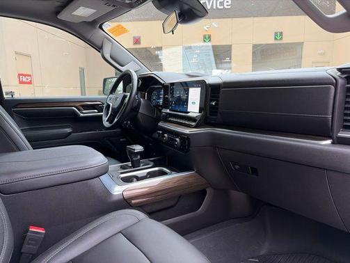 Glacier Blue Metallic 2024 Chevrolet Silverado 1500 LT Trail Boss