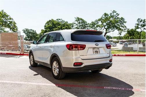 2019 Kia Sorento L