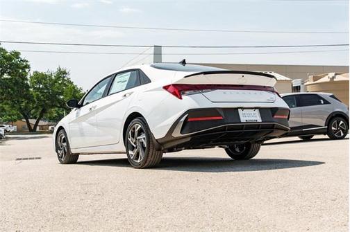 2025 Hyundai ELANTRA Sport