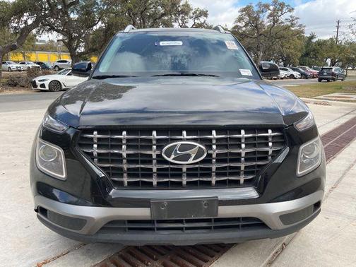 2023 Hyundai VENUE SEL