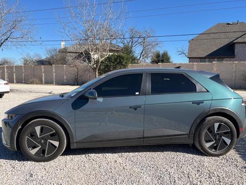 2025 Hyundai IONIQ 5 SE