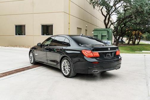 2012 BMW 750 Li