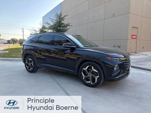 Phantom Black 2022 Hyundai TUCSON Limited