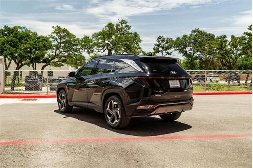 Phantom Black 2022 Hyundai TUCSON Limited