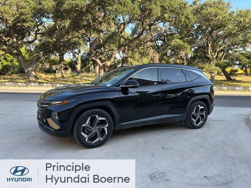 Phantom Black 2022 Hyundai TUCSON Limited