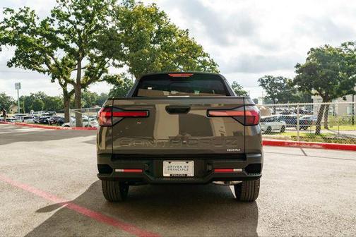 Hampton Gray 2026 Hyundai SANTA CRUZ SEL Activity