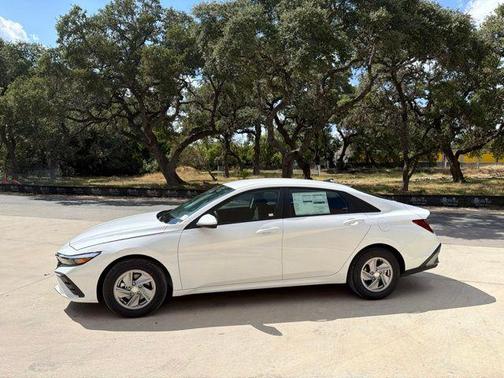 Serenity White 2026 Hyundai ELANTRA SE