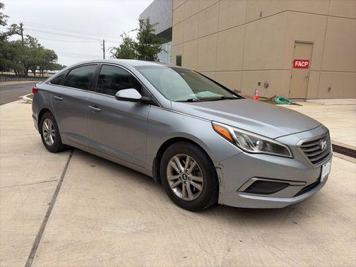 Shale Gray Metallic 2017 Hyundai SONATA SE