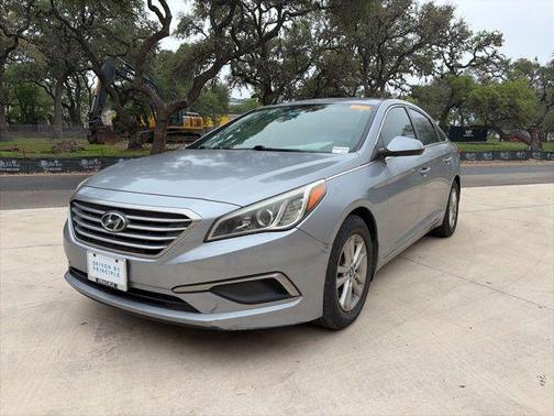 Shale Gray Metallic 2017 Hyundai SONATA SE