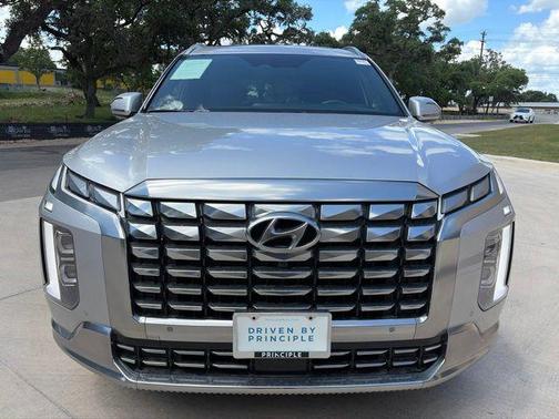 Typhoon Silver 2025 Hyundai PALISADE Calligraphy
