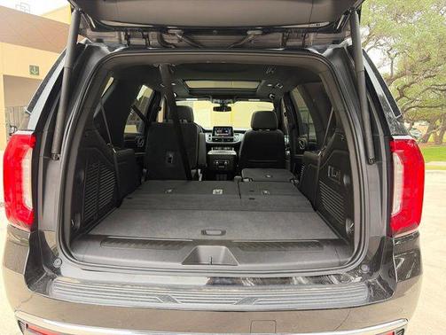 Onyx Black 2021 GMC Yukon SLT