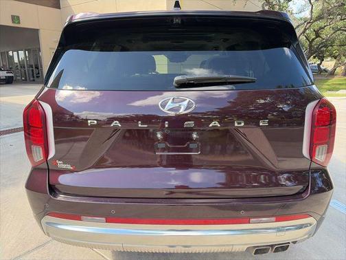 Sierra Burgundy 2024 Hyundai PALISADE Calligraphy