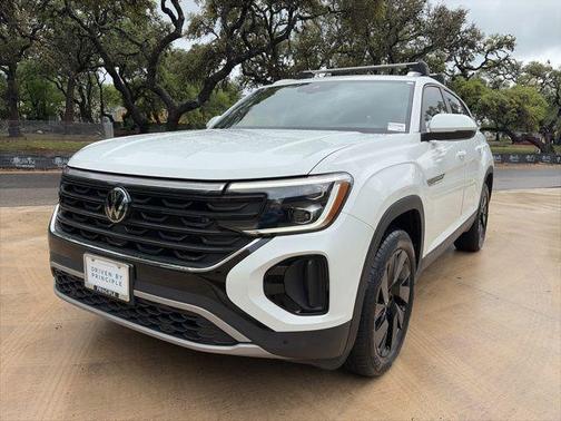 Pure White 2024 Volkswagen Atlas Cross Sport 2.0T SE w/Technology