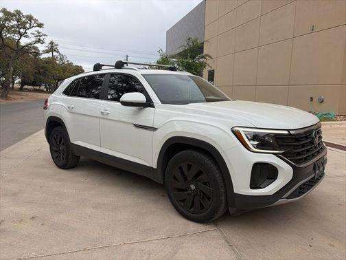 2024 Volkswagen Atlas Cross Sport 2.0T SE w/Technology