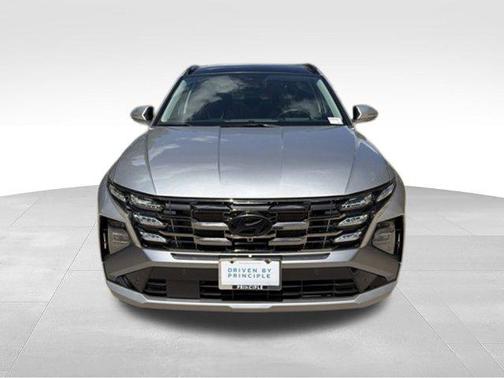 Shimmering Silver 2026 Hyundai TUCSON Limited