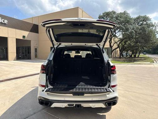 Alpine White 2025 BMW X5 M60i