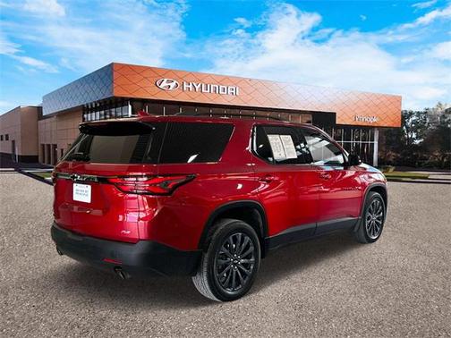 2022 Chevrolet Traverse RS